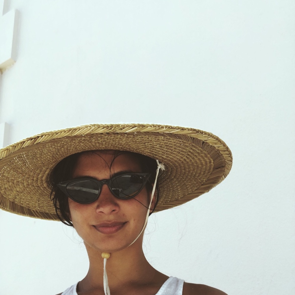 Meet your Posher, Aniela